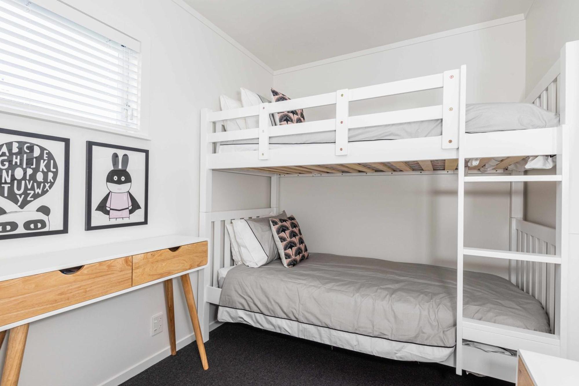 Awesome Beach House On Oceanview Road Mount Maunganui Luaran gambar